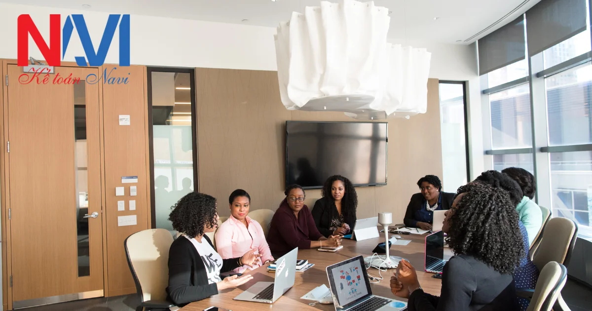 So sánh chi nhánh và công ty con